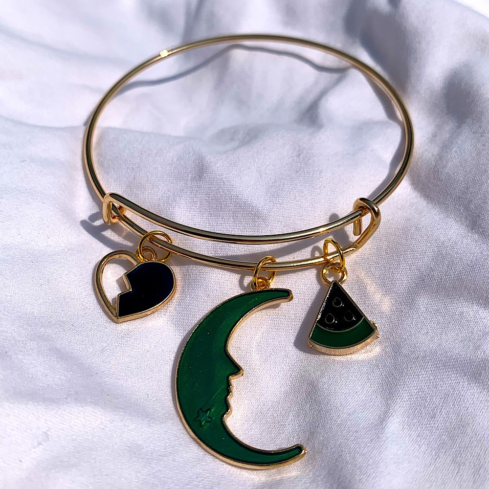 Brand New! Handmade! Adjustable Charm Bracelet